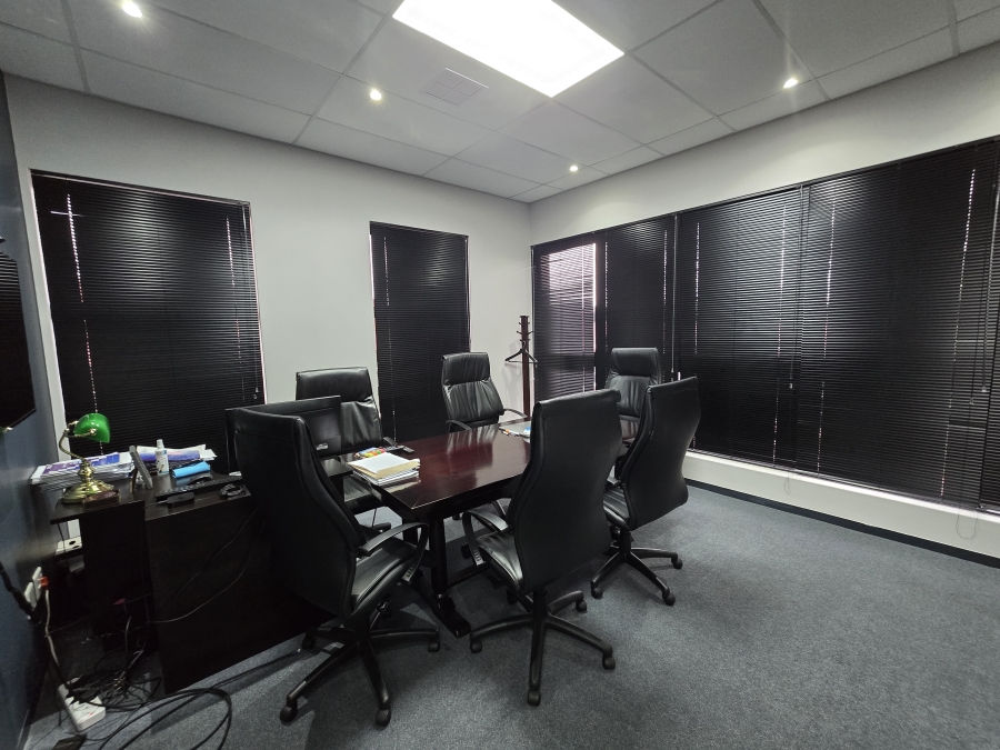 To Let Commercial Property for Rent in Hillcrest Central KwaZulu-Natal