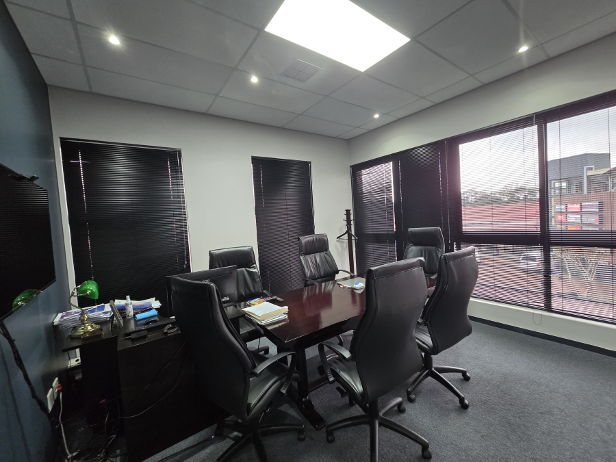 To Let Commercial Property for Rent in Hillcrest Central KwaZulu-Natal