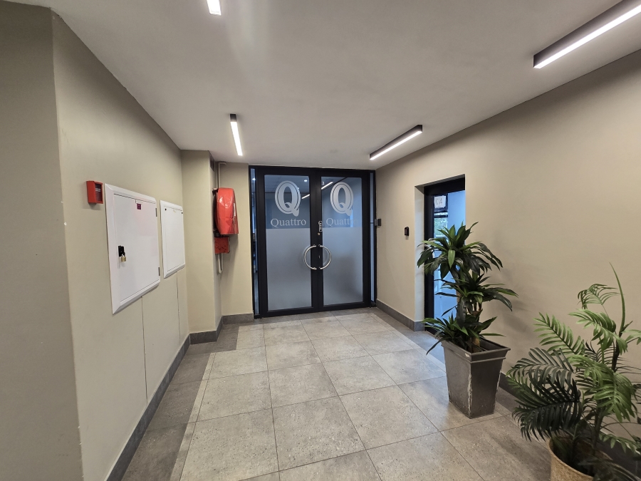 To Let Commercial Property for Rent in Hillcrest Central KwaZulu-Natal