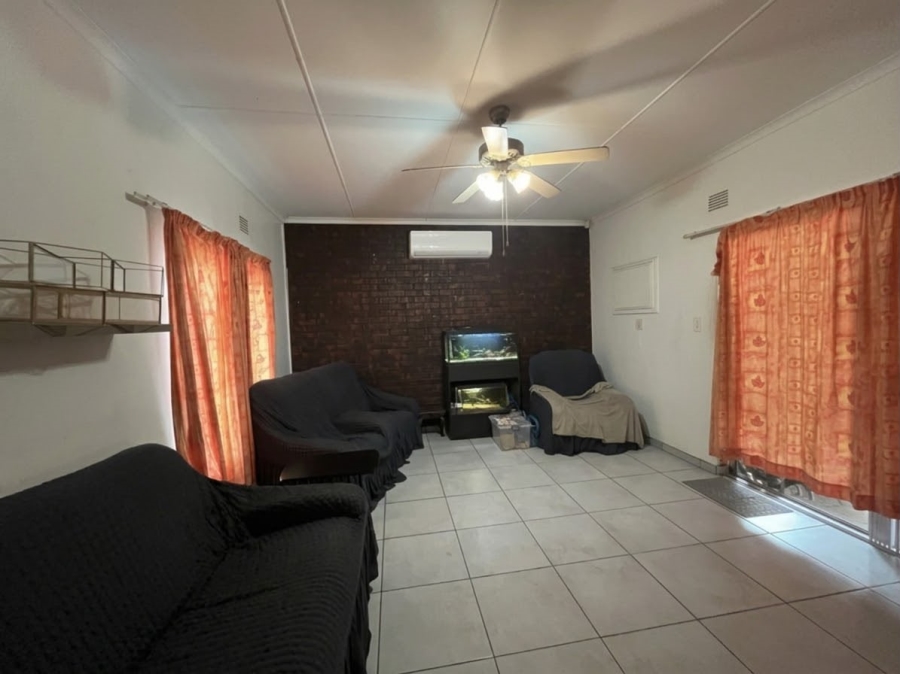 3 Bedroom Property for Sale in Veld En Vlei KwaZulu-Natal