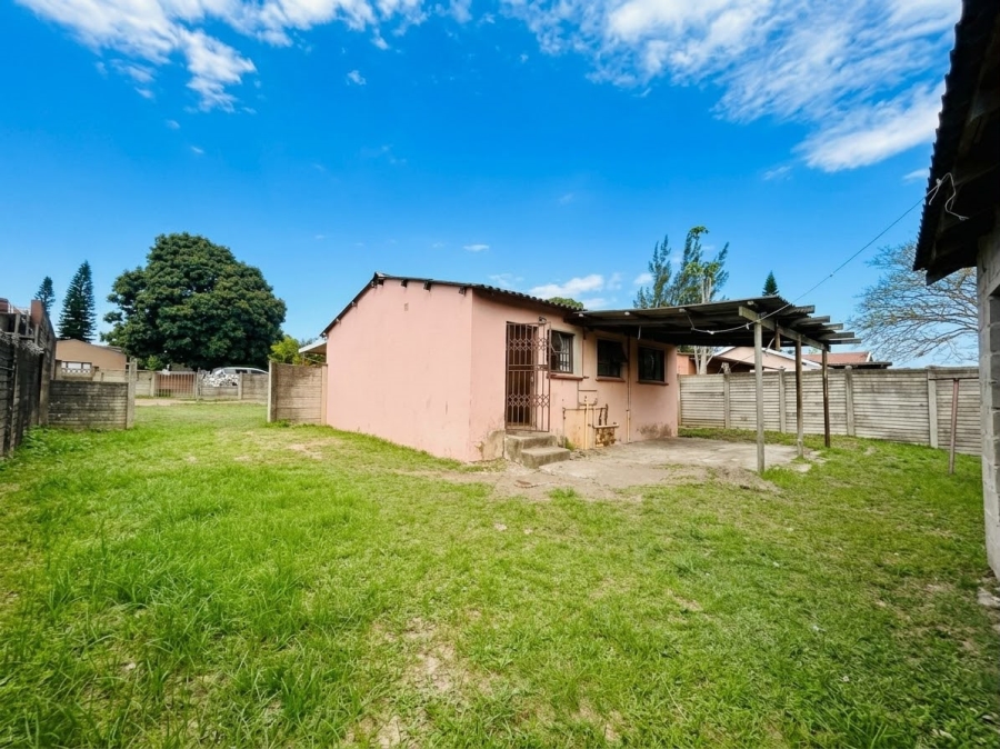 2 Bedroom Property for Sale in Aquadene KwaZulu-Natal