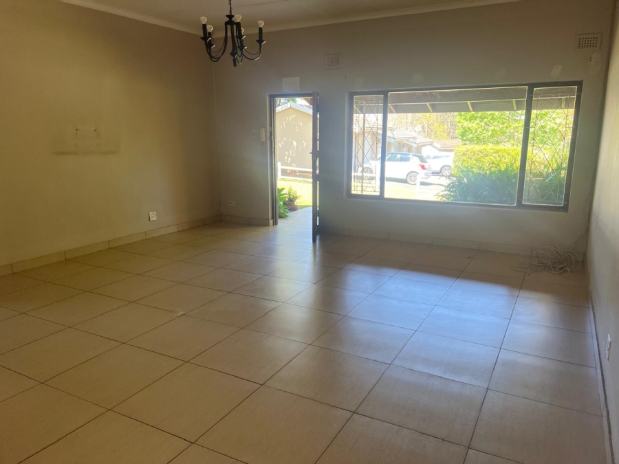 To Let 2 Bedroom Property for Rent in Waterfall KwaZulu-Natal