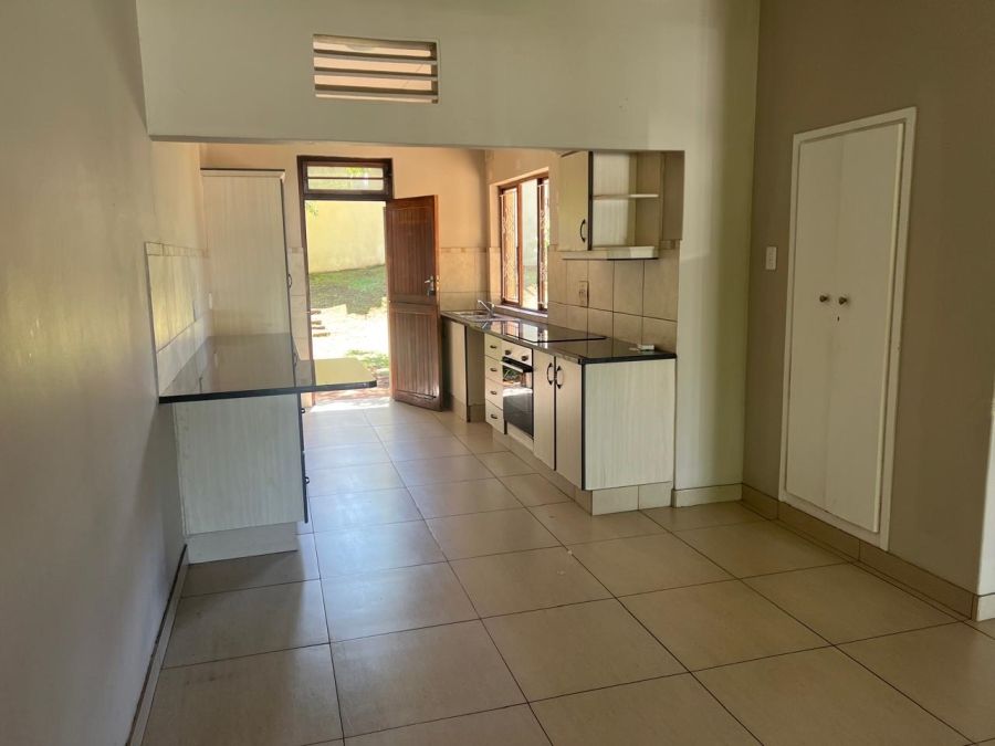 To Let 2 Bedroom Property for Rent in Waterfall KwaZulu-Natal
