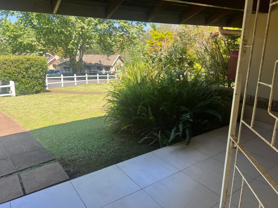 To Let 2 Bedroom Property for Rent in Waterfall KwaZulu-Natal
