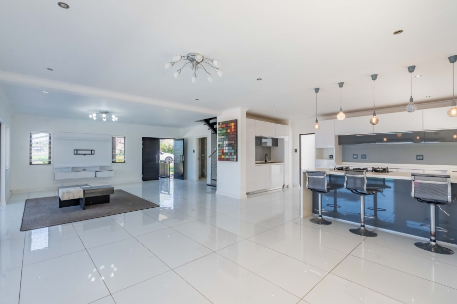 4 Bedroom Property for Sale in Hillcrest Central KwaZulu-Natal
