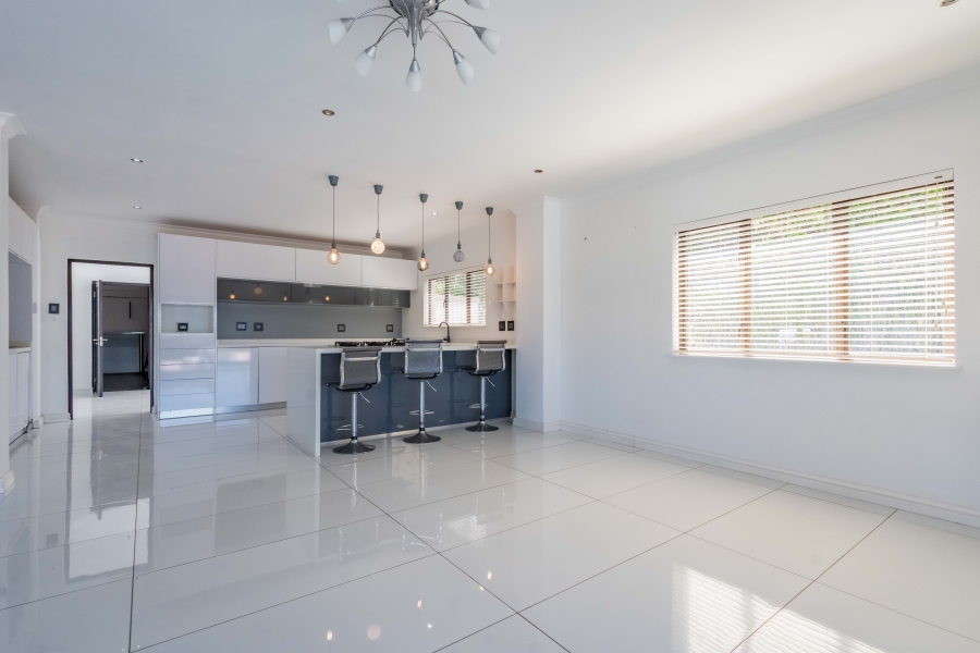 4 Bedroom Property for Sale in Hillcrest Central KwaZulu-Natal