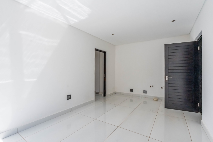 4 Bedroom Property for Sale in Hillcrest Central KwaZulu-Natal