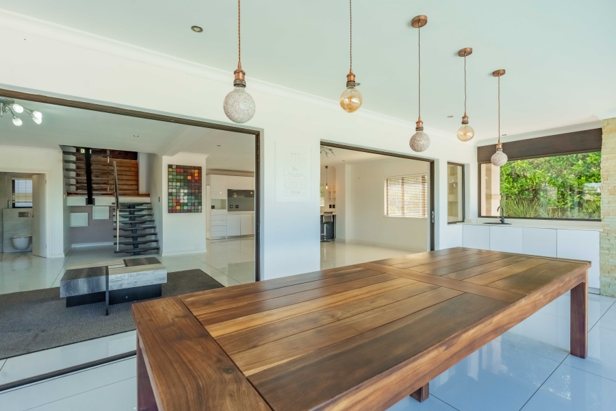 4 Bedroom Property for Sale in Hillcrest Central KwaZulu-Natal