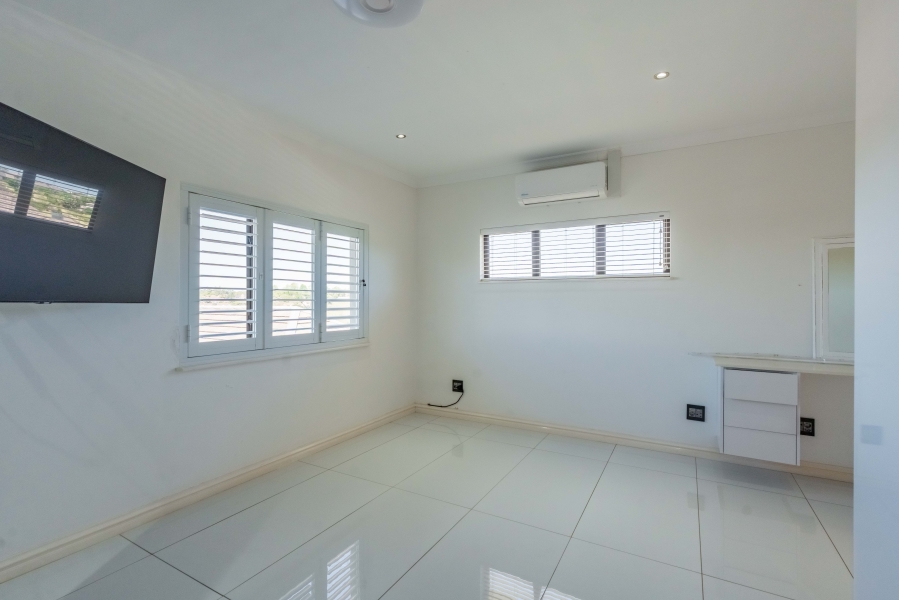 4 Bedroom Property for Sale in Hillcrest Central KwaZulu-Natal