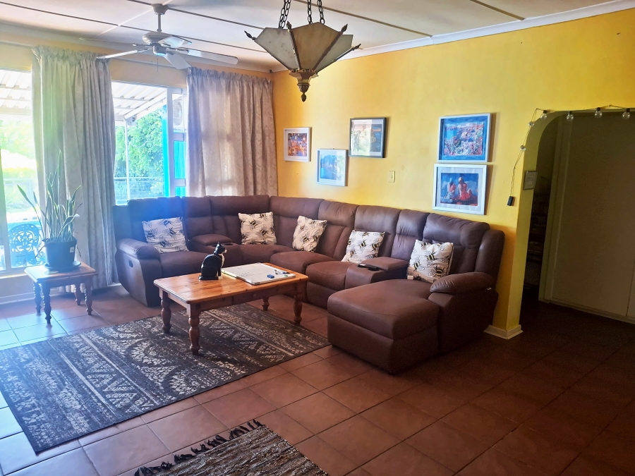 3 Bedroom Property for Sale in Uvongo KwaZulu-Natal