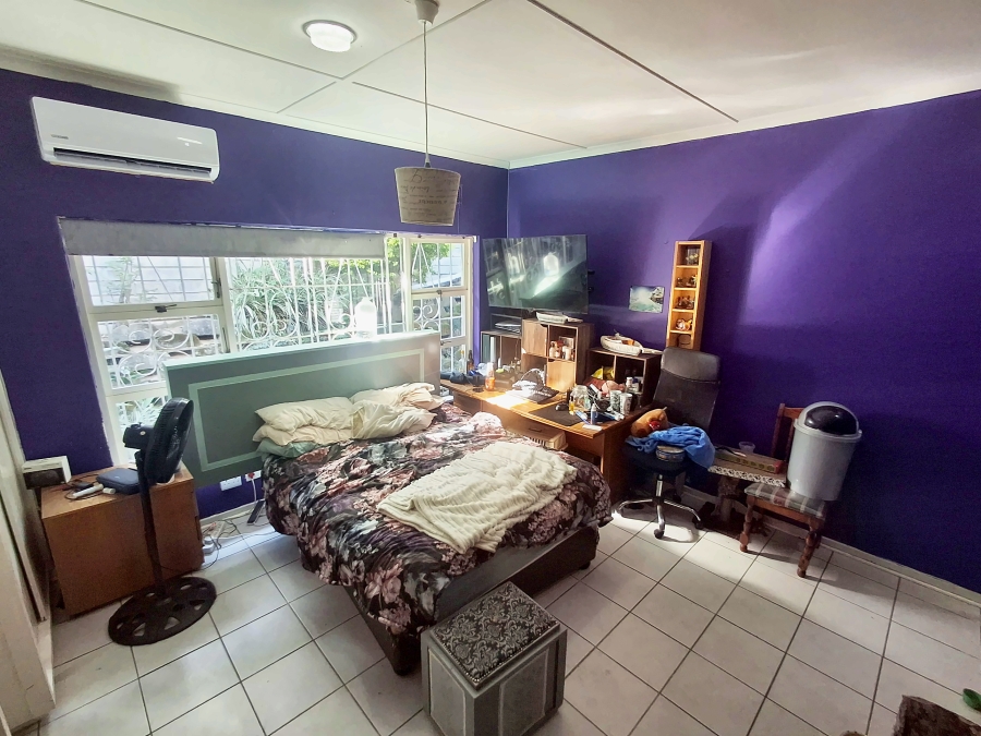 3 Bedroom Property for Sale in Uvongo KwaZulu-Natal