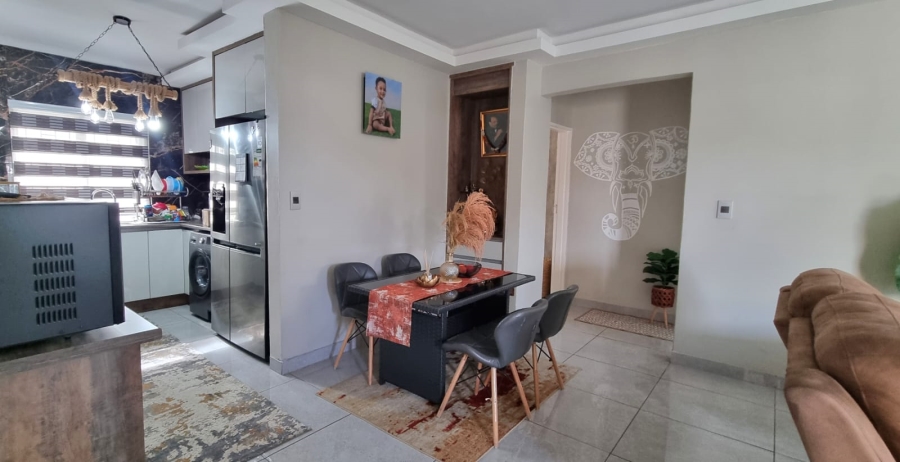 2 Bedroom Property for Sale in Glenwood KwaZulu-Natal
