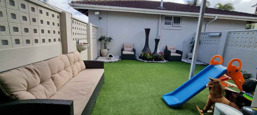 2 Bedroom Property for Sale in Glenwood KwaZulu-Natal
