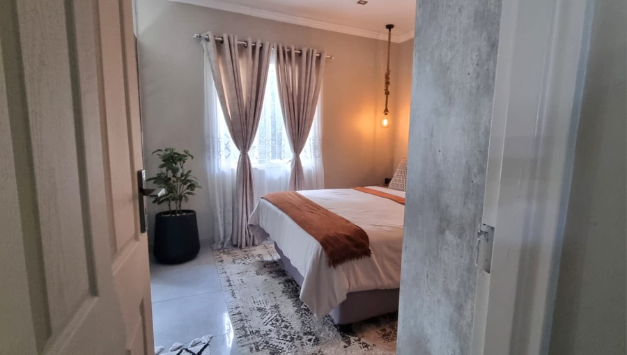 2 Bedroom Property for Sale in Glenwood KwaZulu-Natal