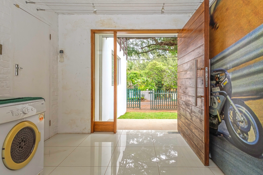 1 Bedroom Property for Sale in Athlone KwaZulu-Natal