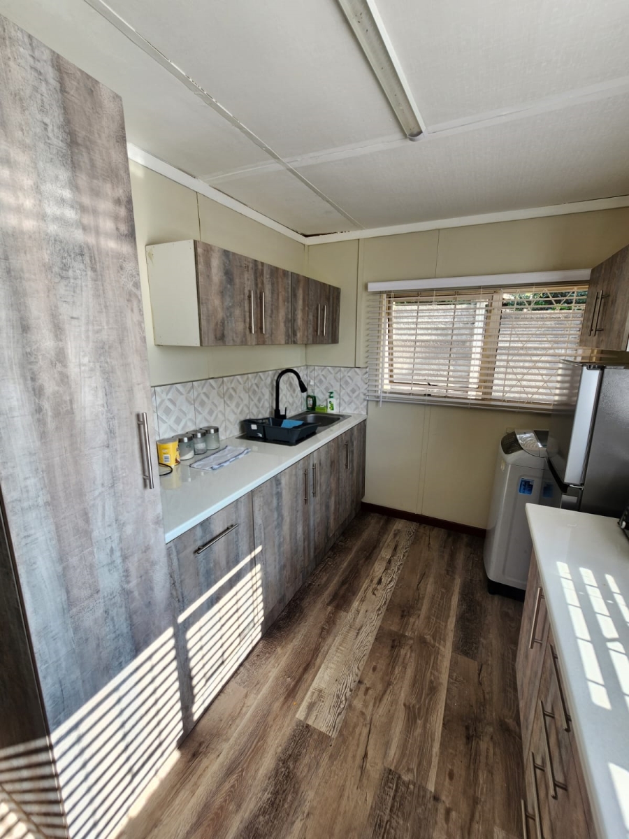 To Let 2 Bedroom Property for Rent in Summerveld KwaZulu-Natal