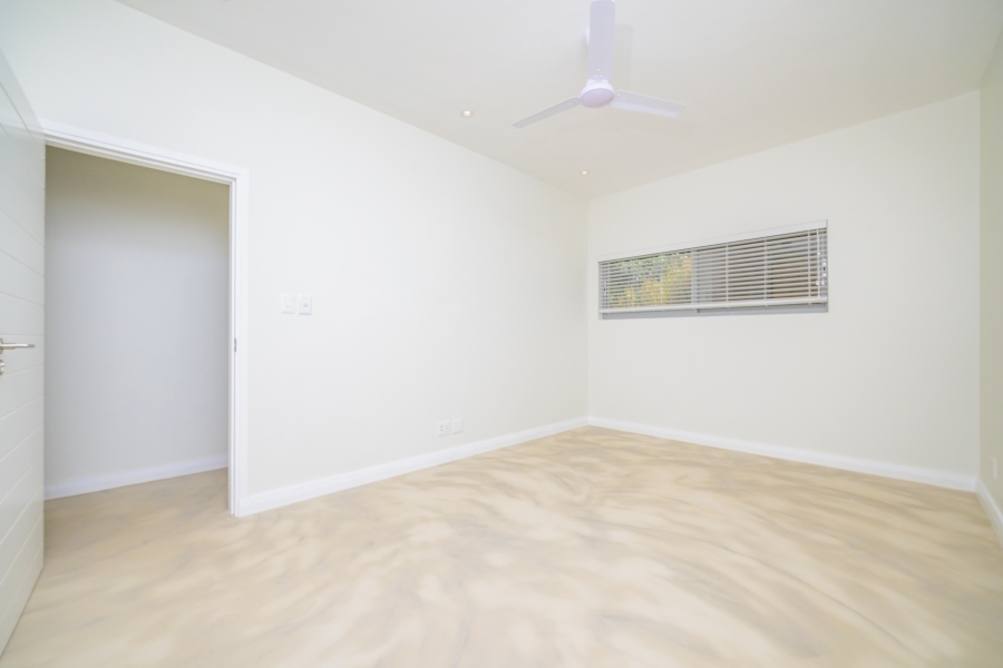 To Let 3 Bedroom Property for Rent in Shakas Rock KwaZulu-Natal