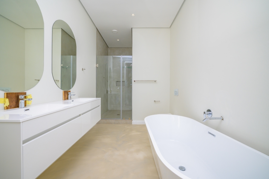 To Let 3 Bedroom Property for Rent in Shakas Rock KwaZulu-Natal