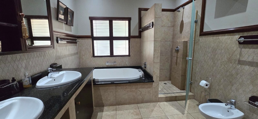 5 Bedroom Property for Sale in Zimbali Coastal Resort Estate KwaZulu-Natal