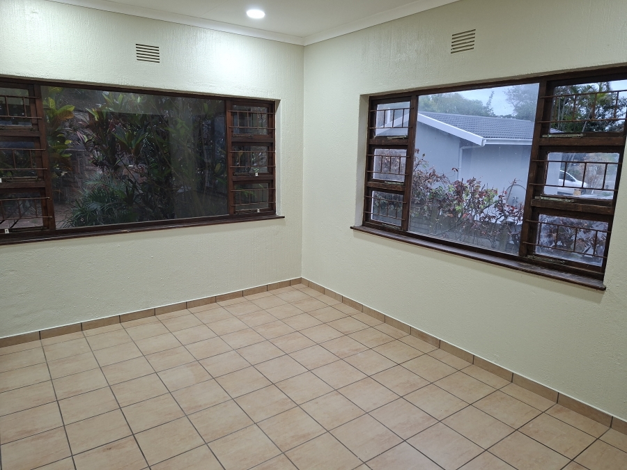 To Let 3 Bedroom Property for Rent in Shelly Beach KwaZulu-Natal