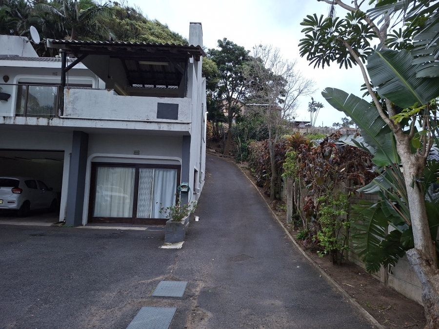 To Let 3 Bedroom Property for Rent in Shelly Beach KwaZulu-Natal