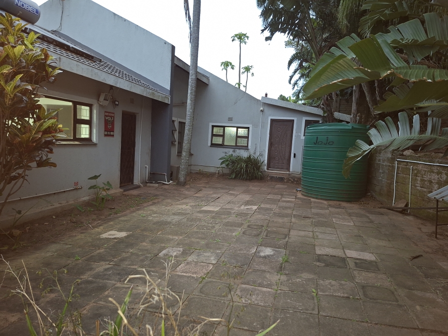To Let 3 Bedroom Property for Rent in Shelly Beach KwaZulu-Natal