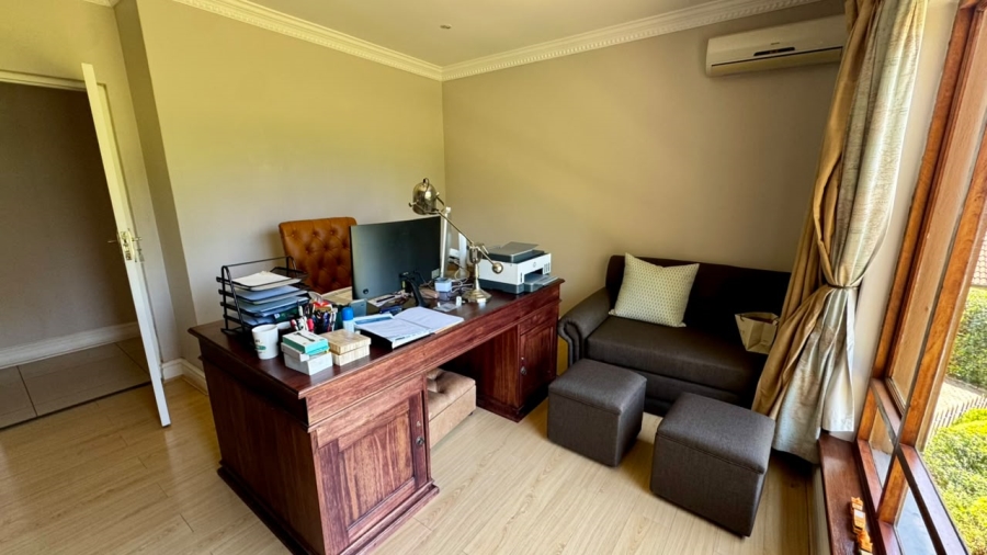 6 Bedroom Property for Sale in Ferncliffe KwaZulu-Natal