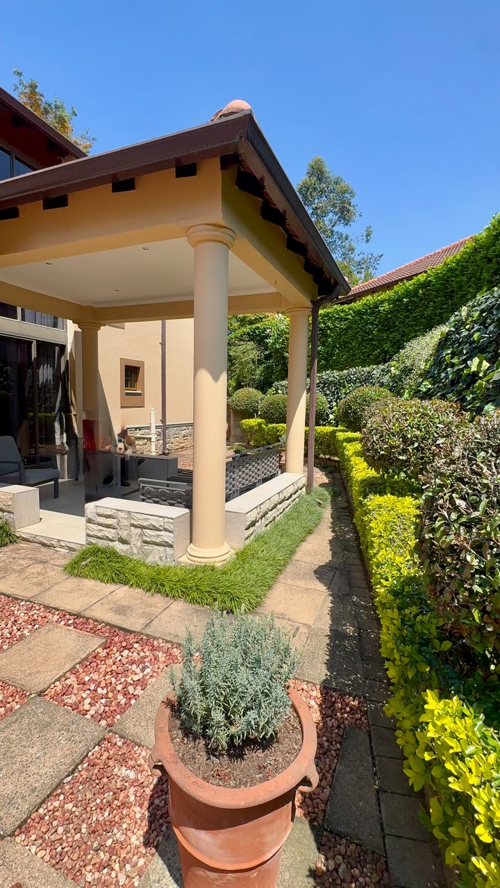 6 Bedroom Property for Sale in Ferncliffe KwaZulu-Natal