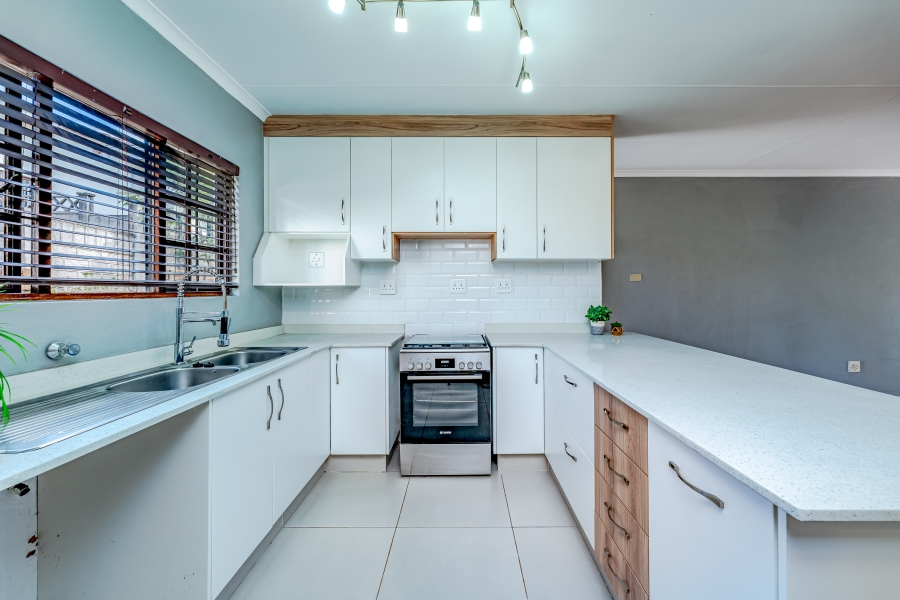 2 Bedroom Property for Sale in Farningham Ridge KwaZulu-Natal