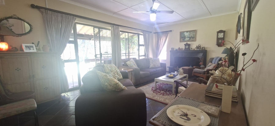 To Let 4 Bedroom Property for Rent in Waterfall KwaZulu-Natal