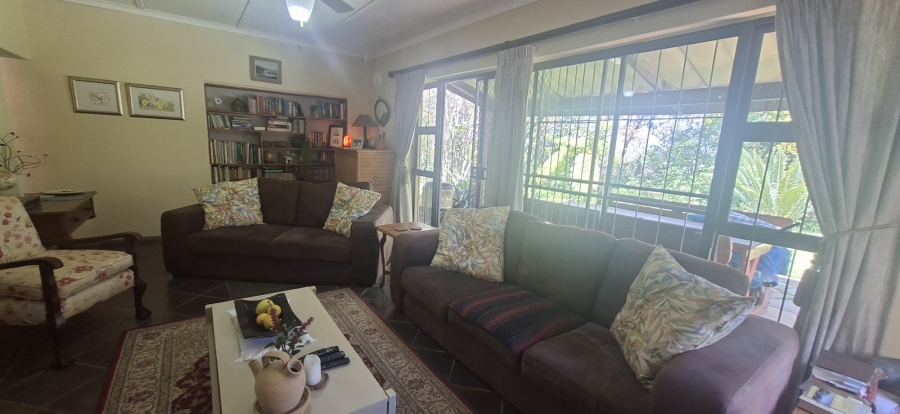 To Let 4 Bedroom Property for Rent in Waterfall KwaZulu-Natal