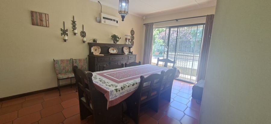 To Let 4 Bedroom Property for Rent in Waterfall KwaZulu-Natal