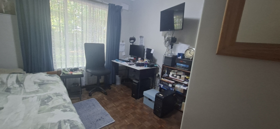 To Let 4 Bedroom Property for Rent in Waterfall KwaZulu-Natal
