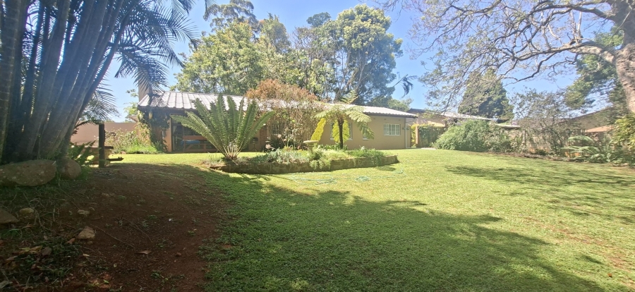 To Let 4 Bedroom Property for Rent in Waterfall KwaZulu-Natal