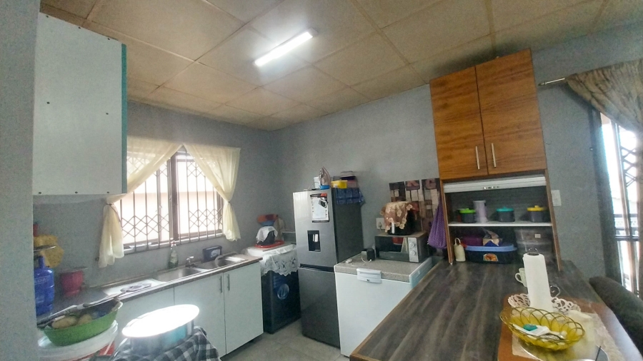 12 Bedroom Property for Sale in Whetstone KwaZulu-Natal
