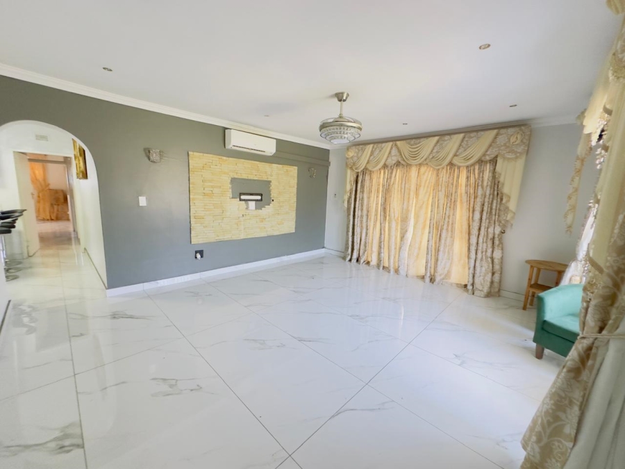 3 Bedroom Property for Sale in Brackenham KwaZulu-Natal