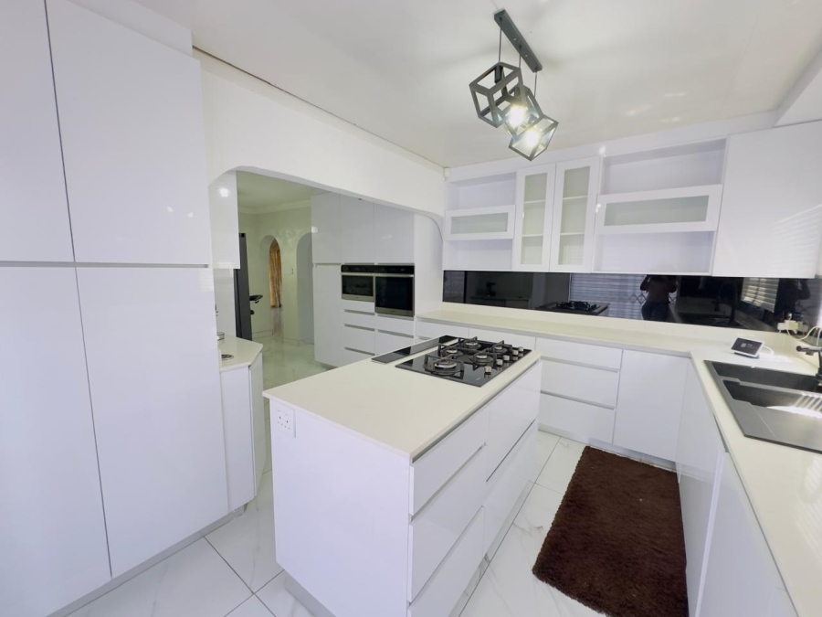 3 Bedroom Property for Sale in Brackenham KwaZulu-Natal