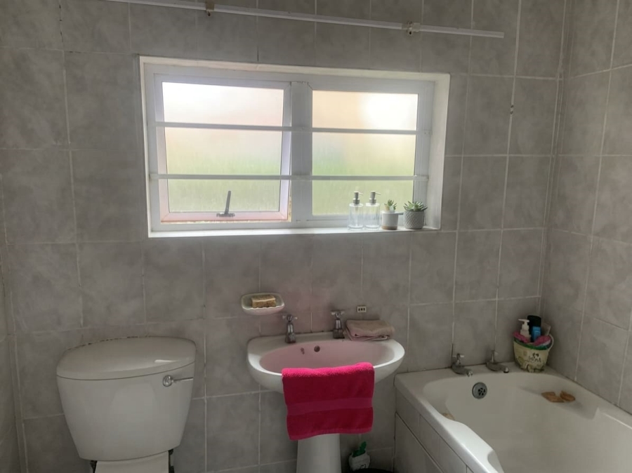 1 Bedroom Property for Sale in Caversham Glen KwaZulu-Natal
