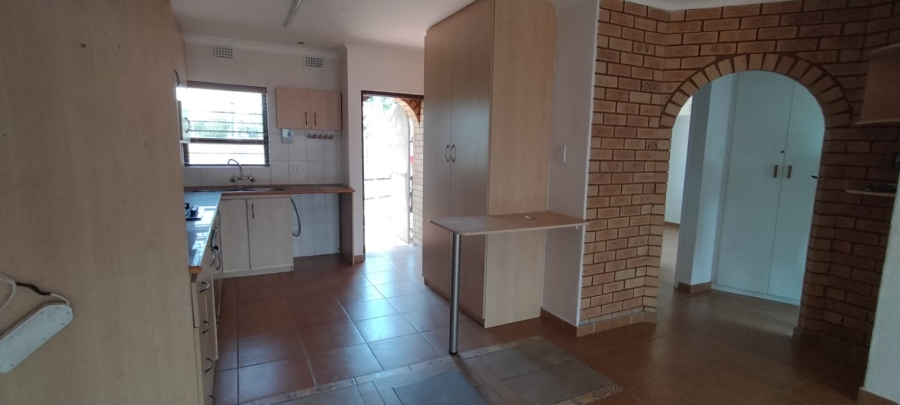 To Let 2 Bedroom Property for Rent in Doonside KwaZulu-Natal