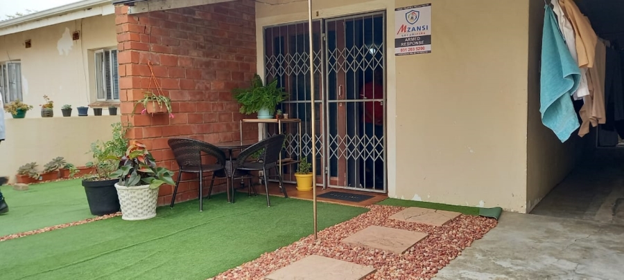 9 Bedroom Property for Sale in Shallcross KwaZulu-Natal