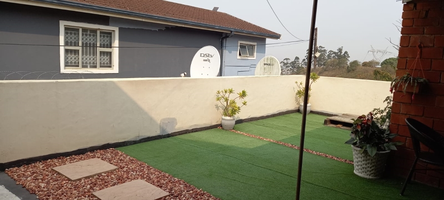 9 Bedroom Property for Sale in Shallcross KwaZulu-Natal