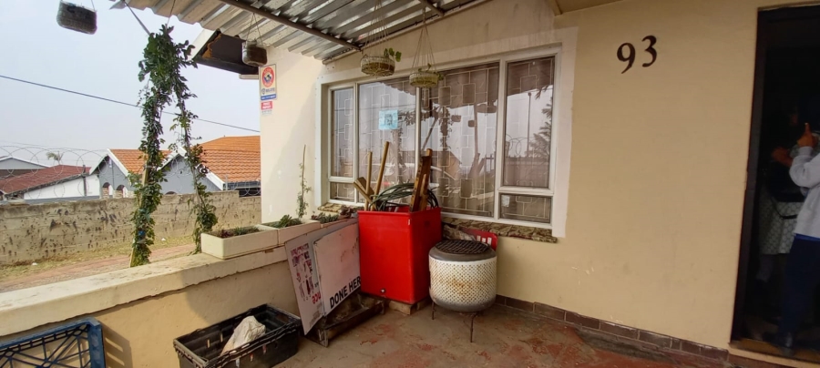 9 Bedroom Property for Sale in Shallcross KwaZulu-Natal