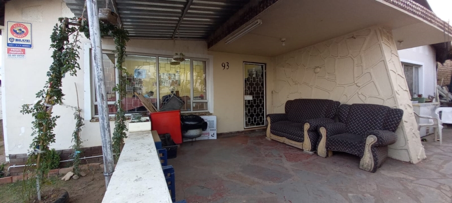 9 Bedroom Property for Sale in Shallcross KwaZulu-Natal