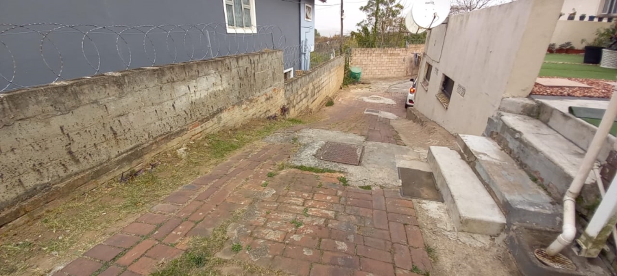 9 Bedroom Property for Sale in Shallcross KwaZulu-Natal