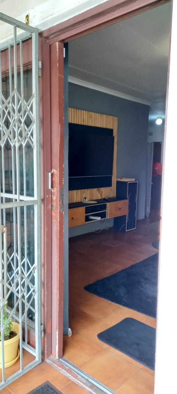 9 Bedroom Property for Sale in Shallcross KwaZulu-Natal