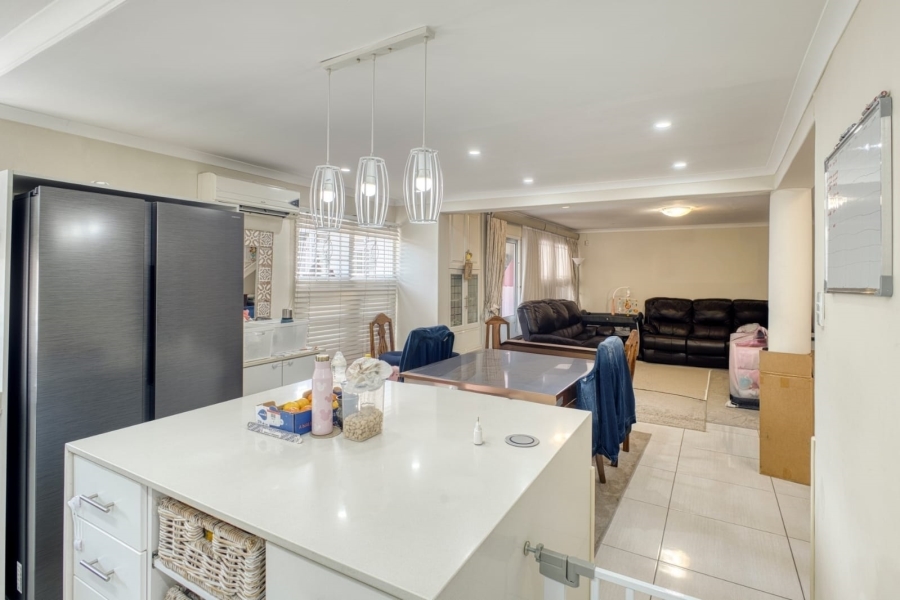 3 Bedroom Property for Sale in Morningside KwaZulu-Natal