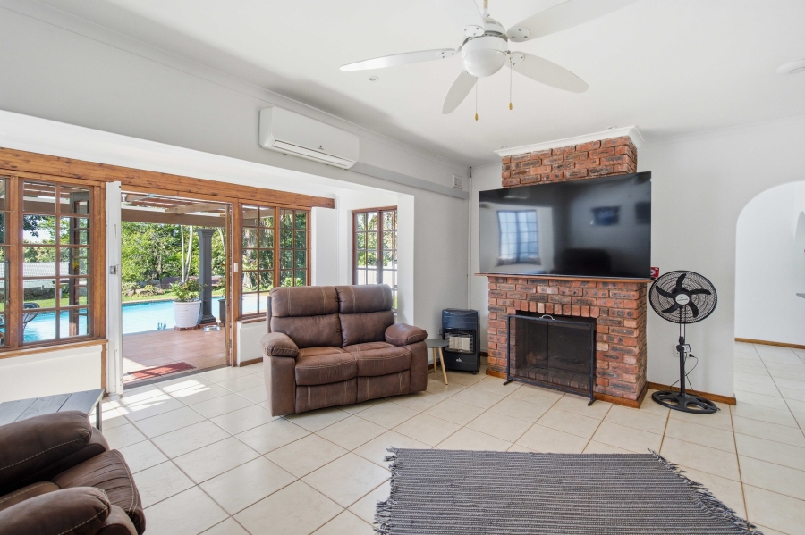 3 Bedroom Property for Sale in Waterfall KwaZulu-Natal