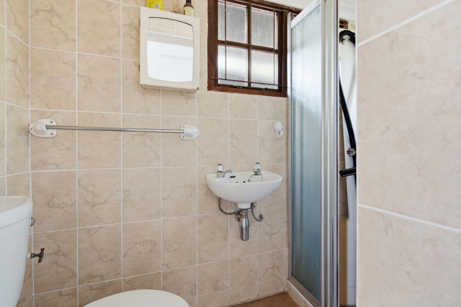 3 Bedroom Property for Sale in Waterfall KwaZulu-Natal