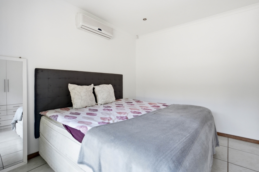 3 Bedroom Property for Sale in Waterfall KwaZulu-Natal