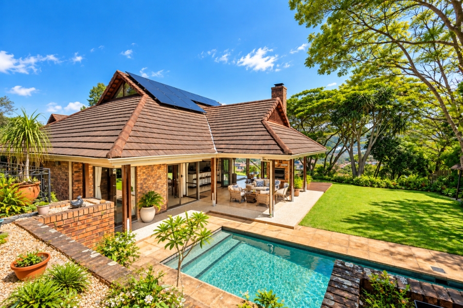 4 Bedroom Property for Sale in Kirtlington Park KwaZulu-Natal
